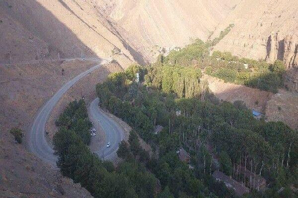 بازگشایی محور کرج- چالوس با تلاش‌ راهداران
