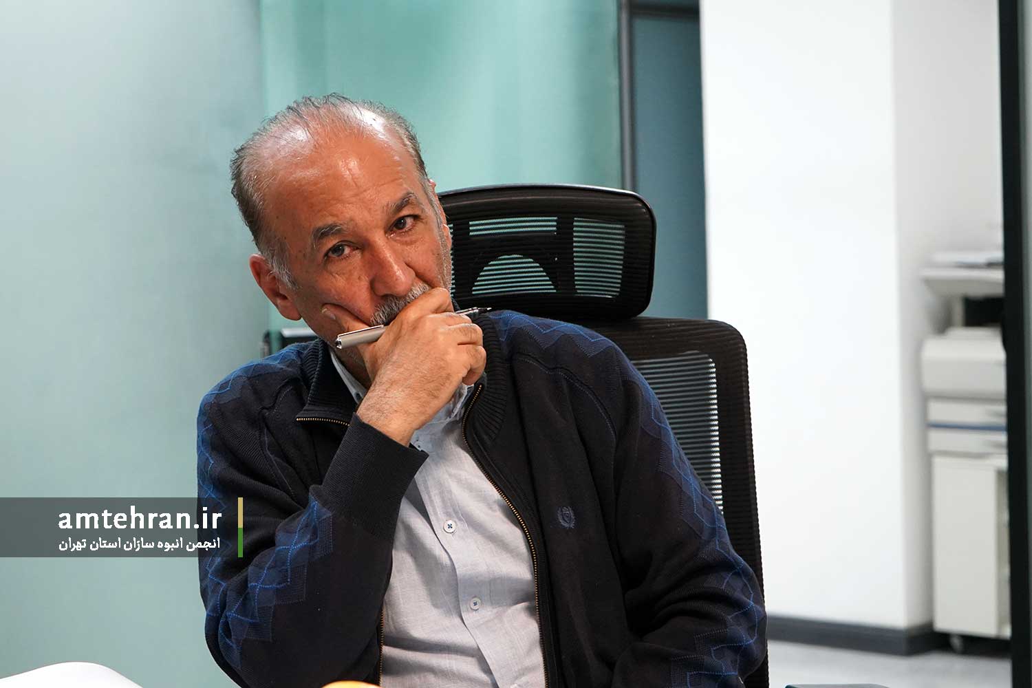 پرویز فیروز