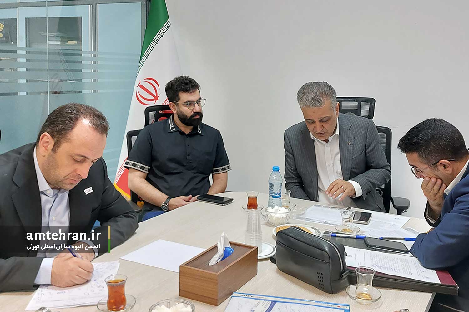 هیات مدیره انجمن انبوه سازان استان تهران