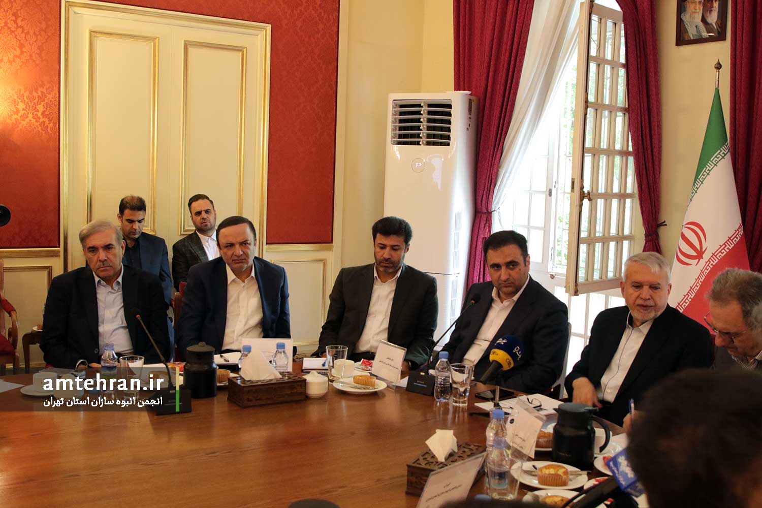 نشست پروژه های ترکیبی