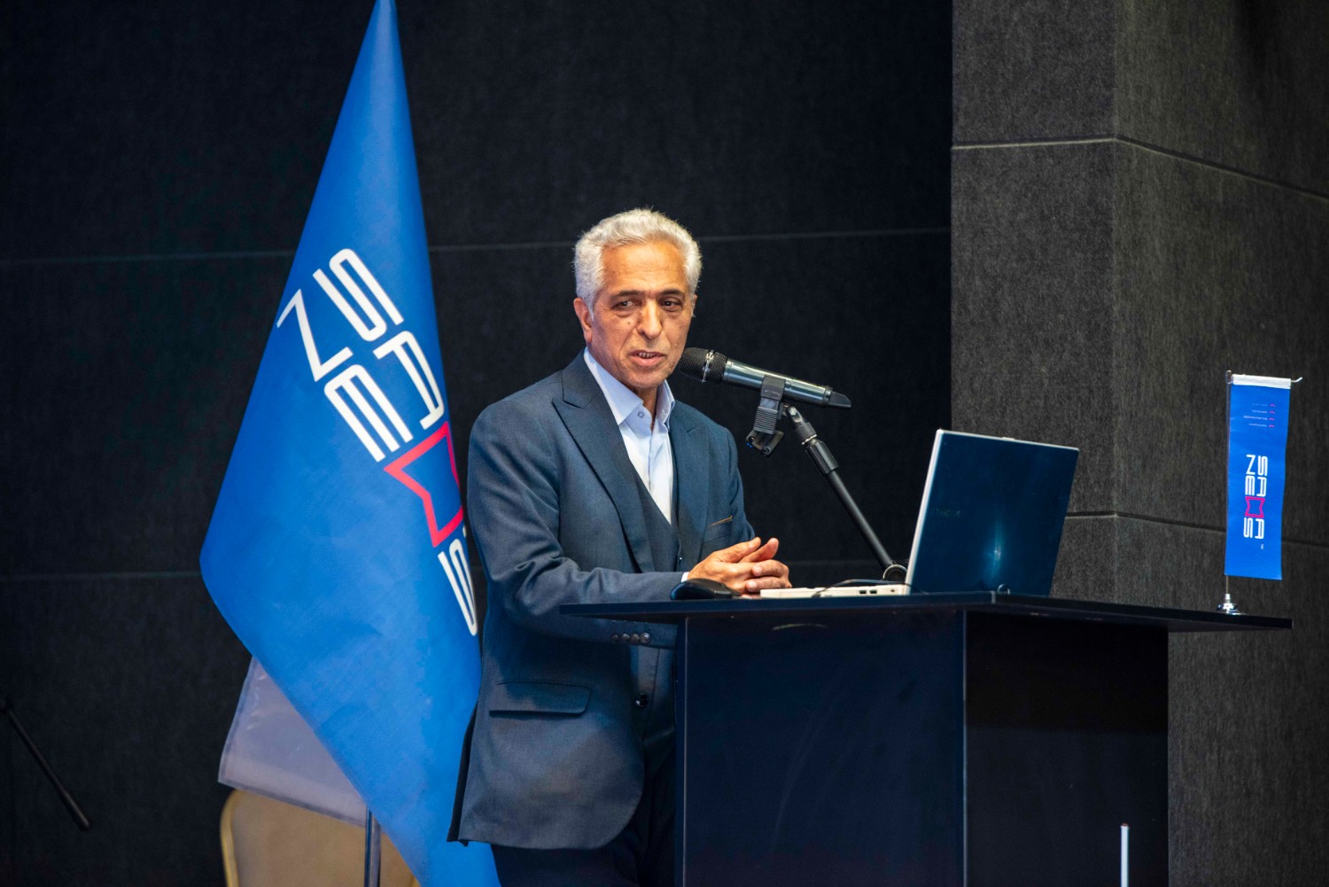 پروفسور گلابچی