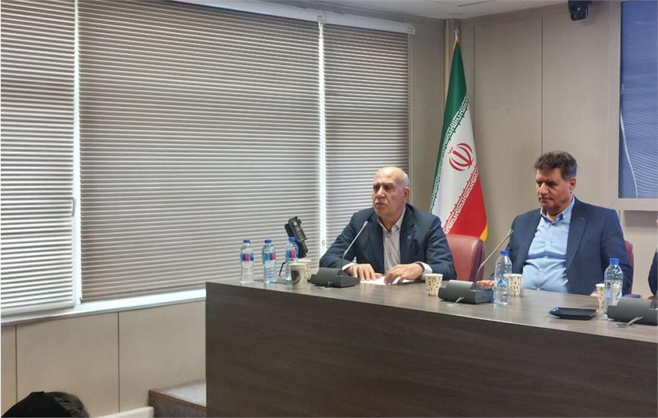 دوران انتظار از دولت تمام شده؛ نجات اقتصاد در گرو هم‌افزایی بخش خصوصی است