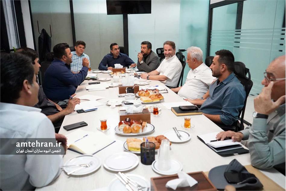 از بیمه پروژه‌ها تا مکاتبه با وزارت راه؛ گزارشی جلسه کمیته راهبری نهضت ملی مسکن