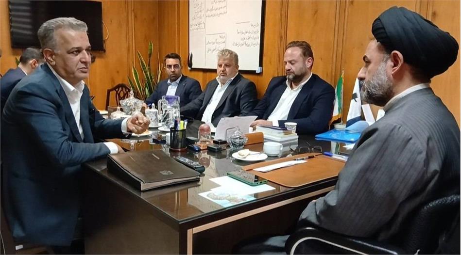 ضرورت بازنگری در ضوابط ساخت‌وساز و استفاده از ظرفیت انبوه‌سازان در نوسازی شهری/ تأکید انبوه‌سازان تهران بر توسعه پروژه‌های ترکیبی و ساختمان‌های سبز