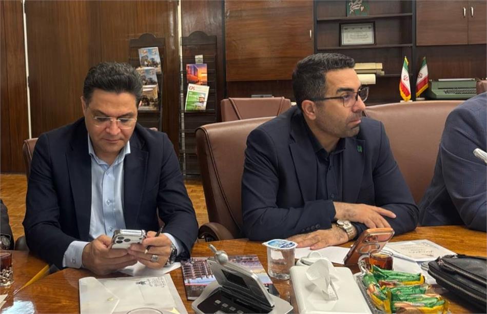 زرقانی: توسعه‌گری حرفه‌ای، محور همکاری انجمن انبوه‌سازان و سندیکای شرکت‌های ساختمانی